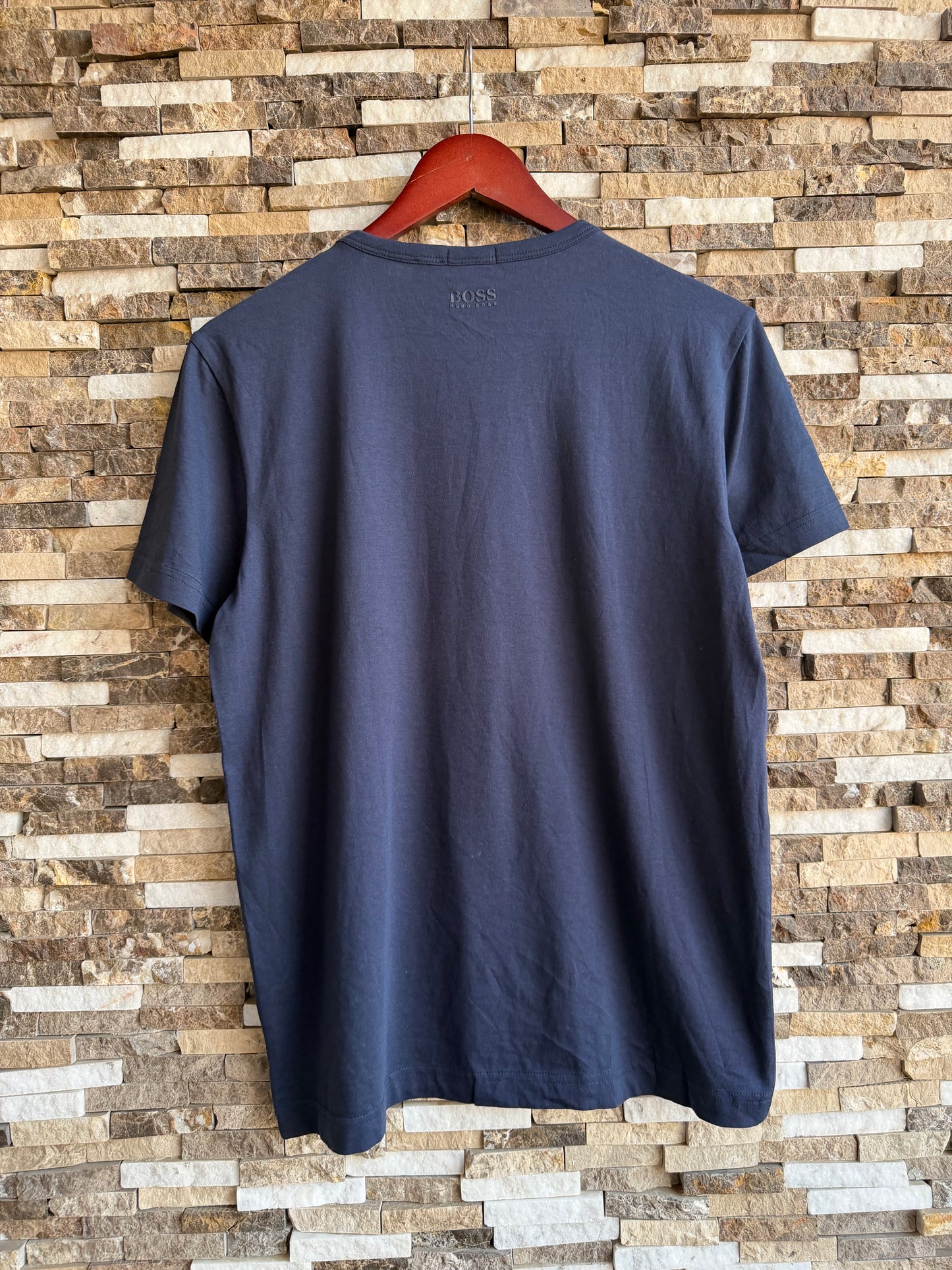 Hugo Boss Original 💯 Men Tshirt