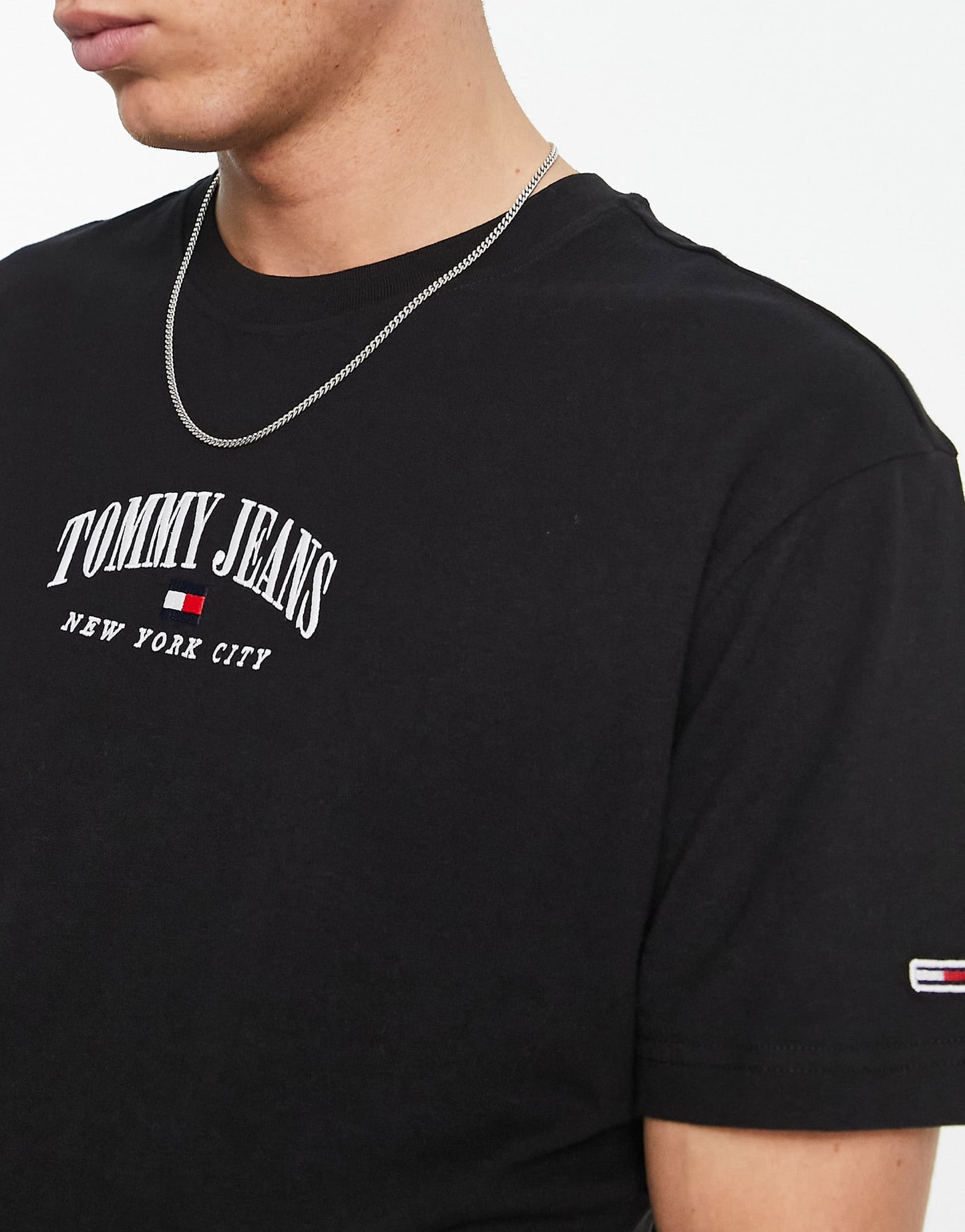 TOMMY Jeans ORIGINAL Men T shirt