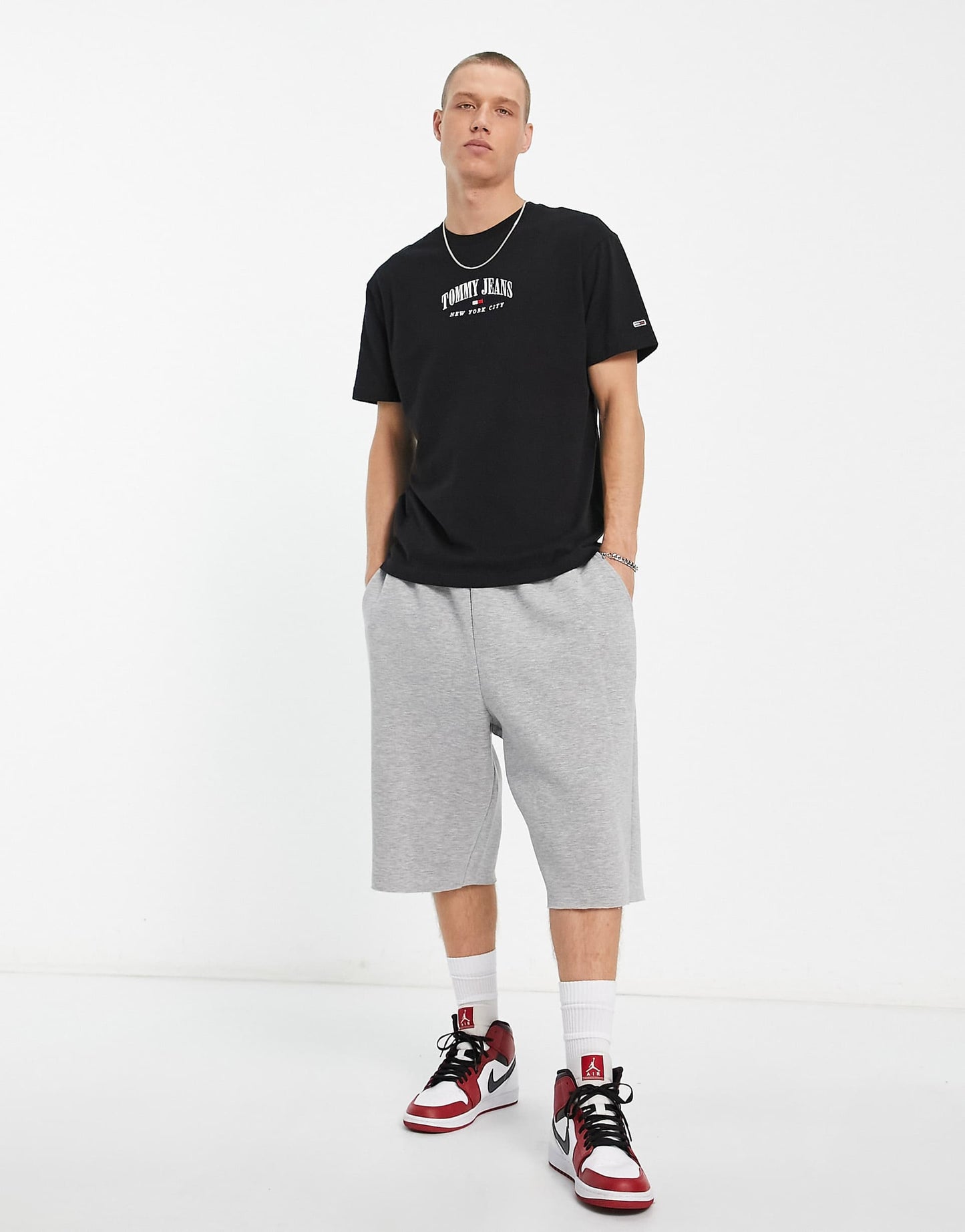 TOMMY Jeans ORIGINAL Men T shirt