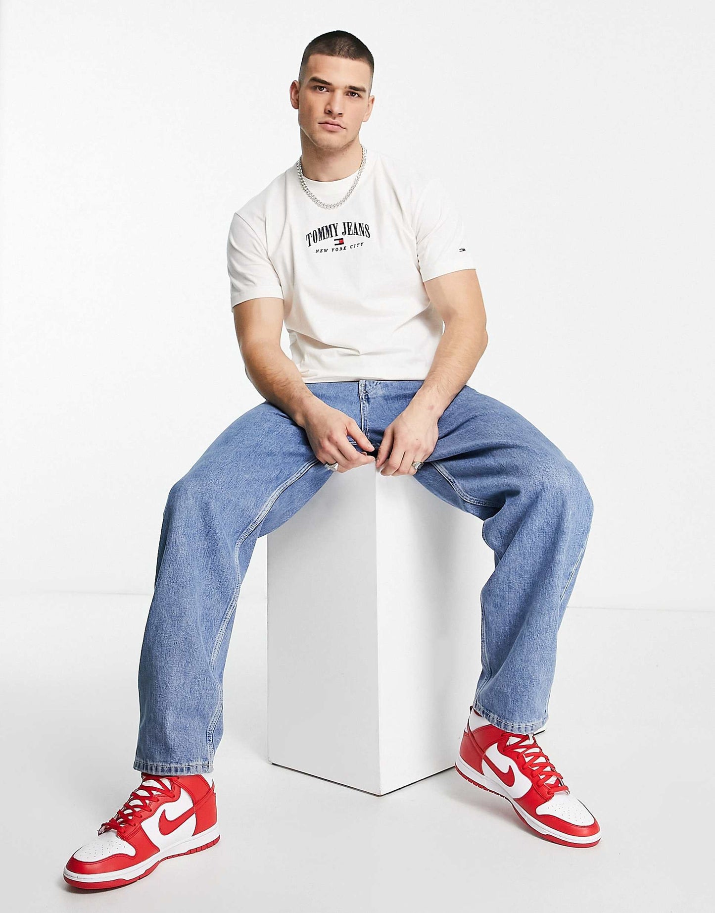 TOMMY Jeans ORIGINAL Men T shirt