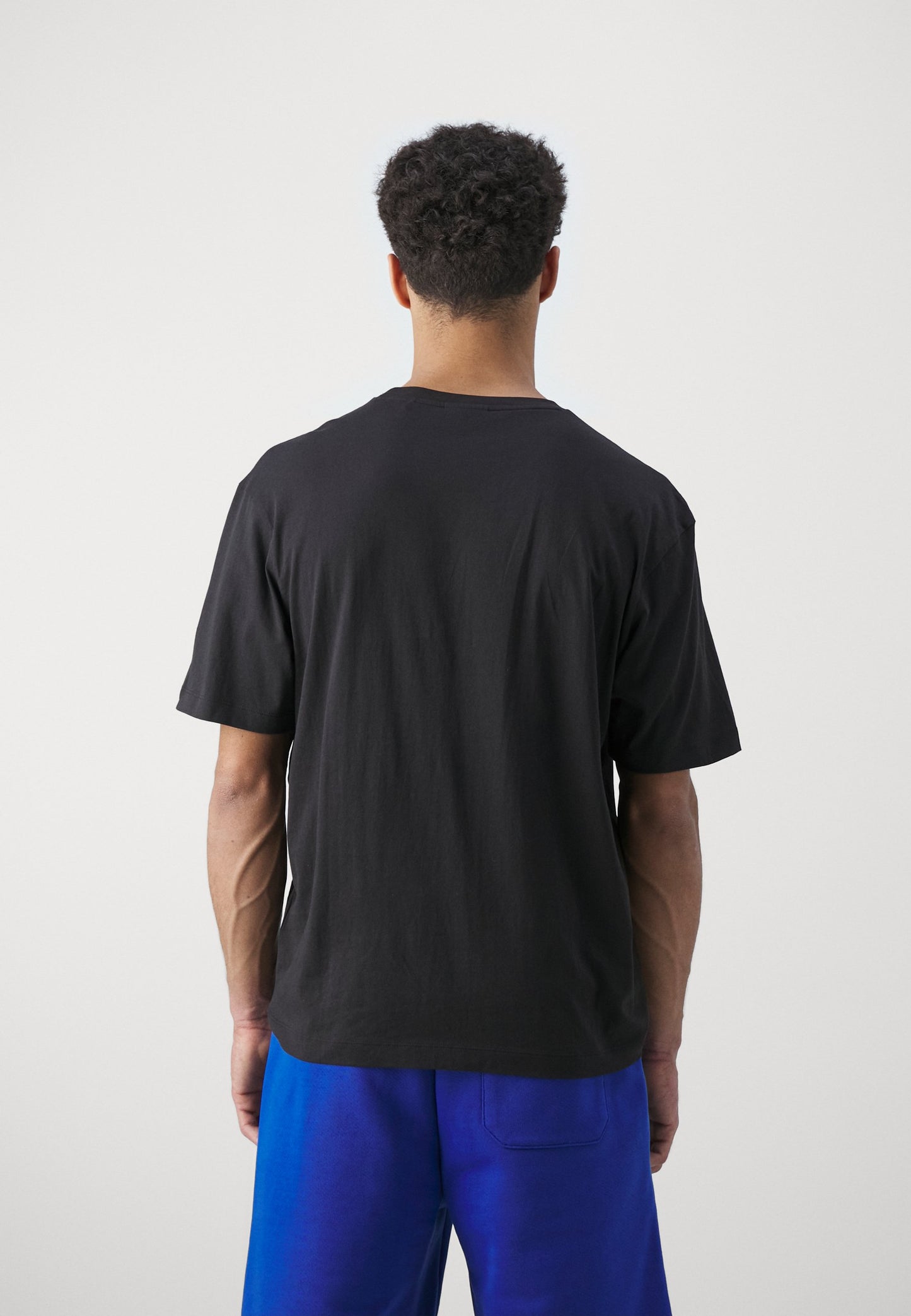 Hugo Boss Original 💯 Men Tshirt