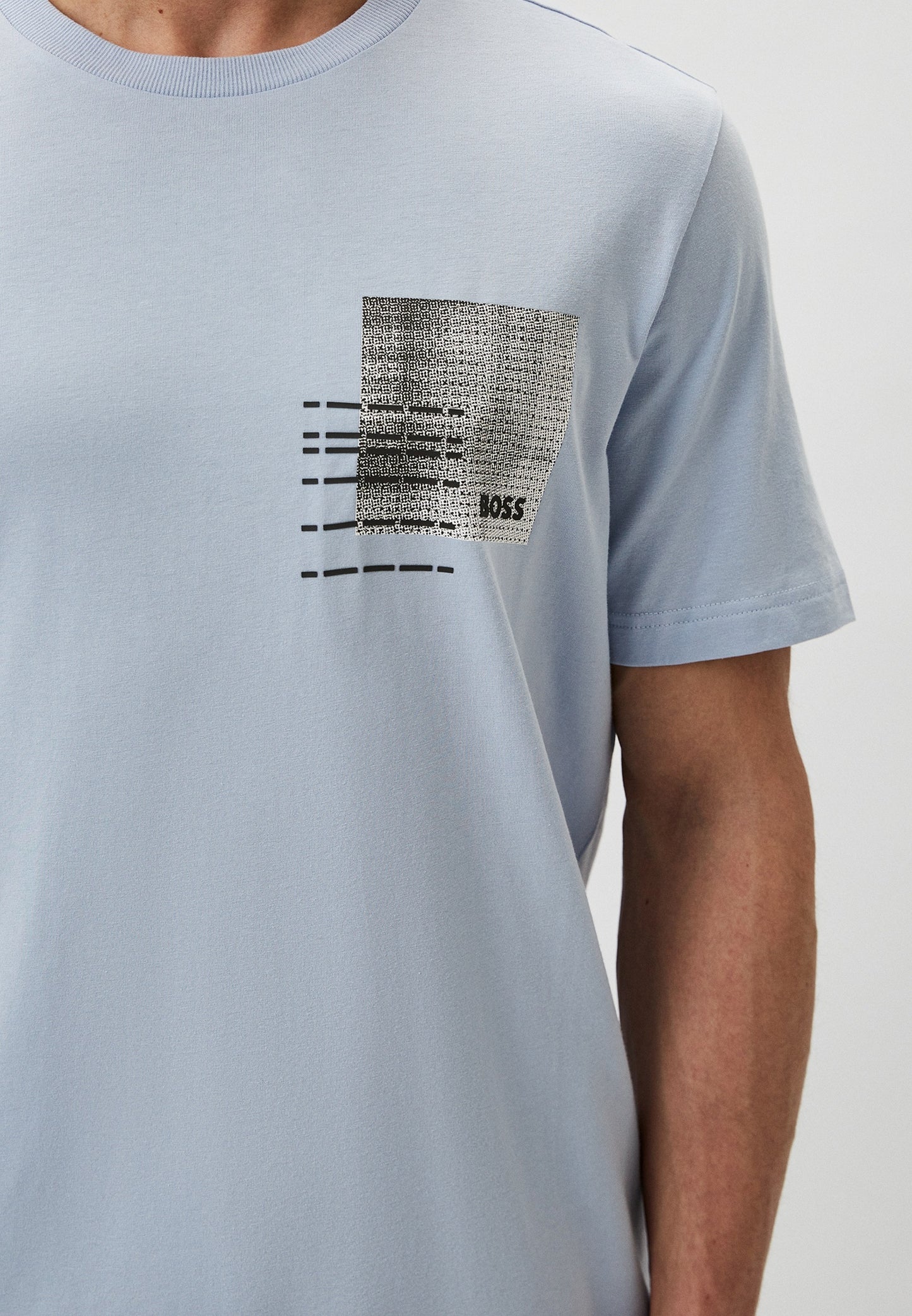 Hugo Boss Original 💯 Men Tshirt