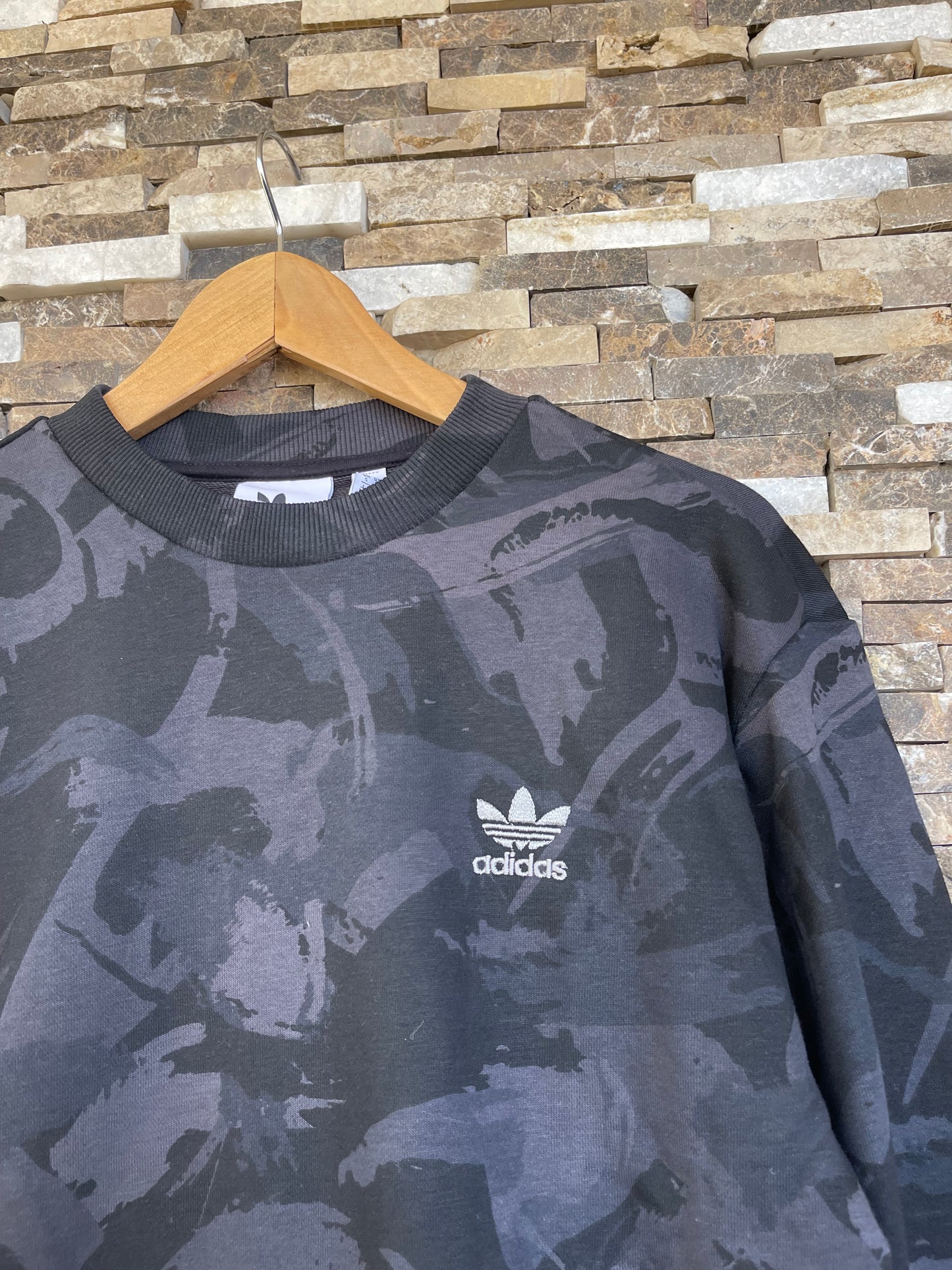 Adidas Original Men Sweatshirt