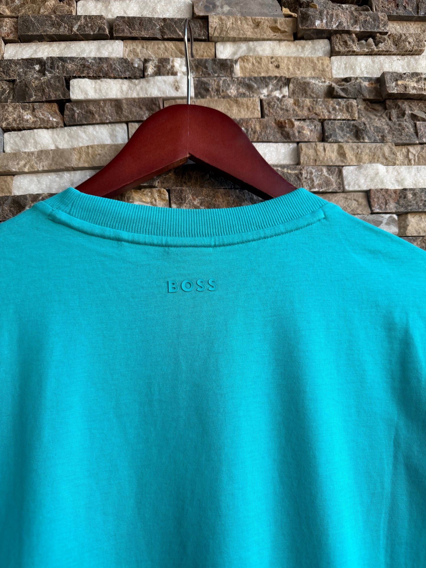 Hugo Boss Original 💯 Men Tshirt