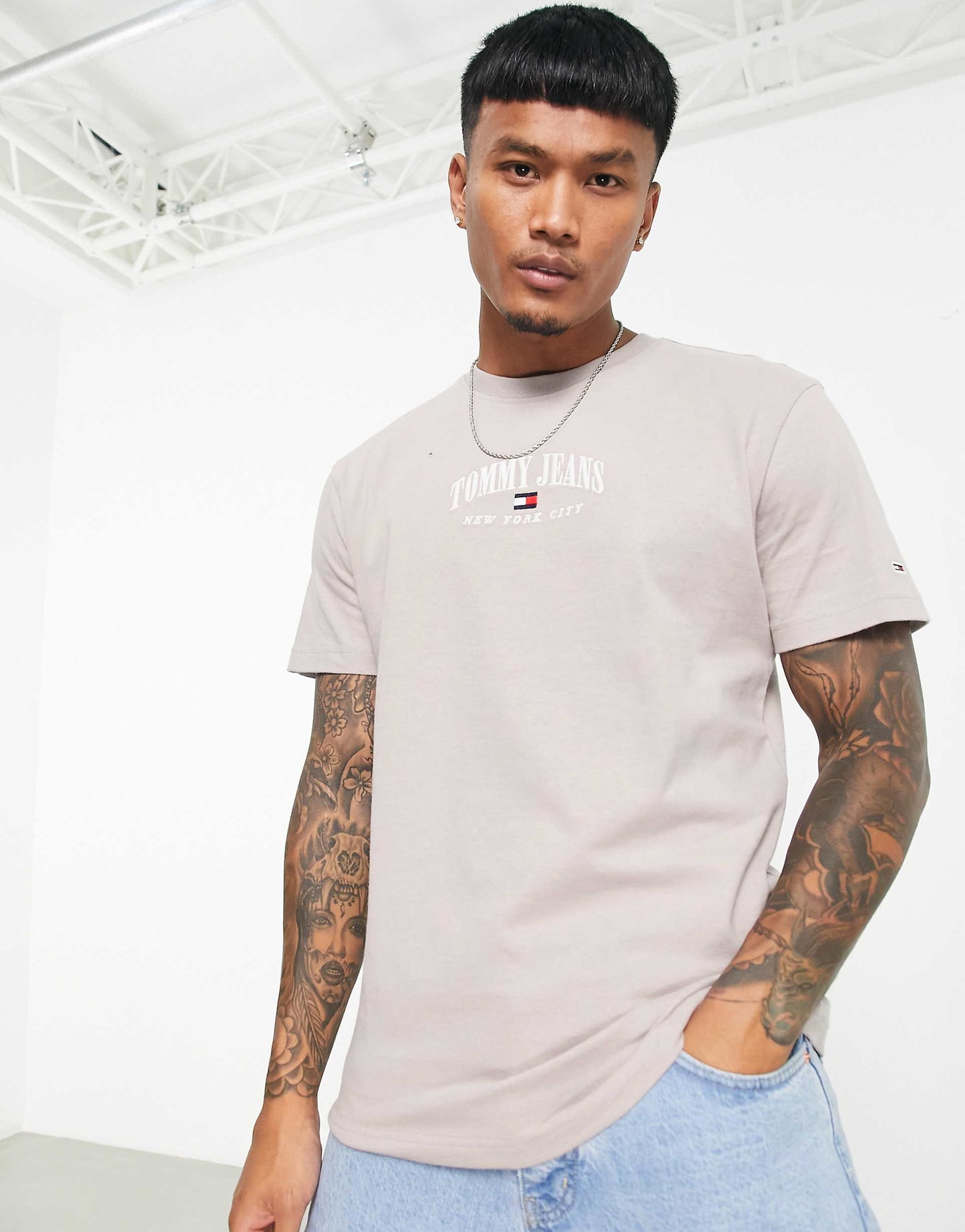TOMMY Jeans ORIGINAL Men T shirt