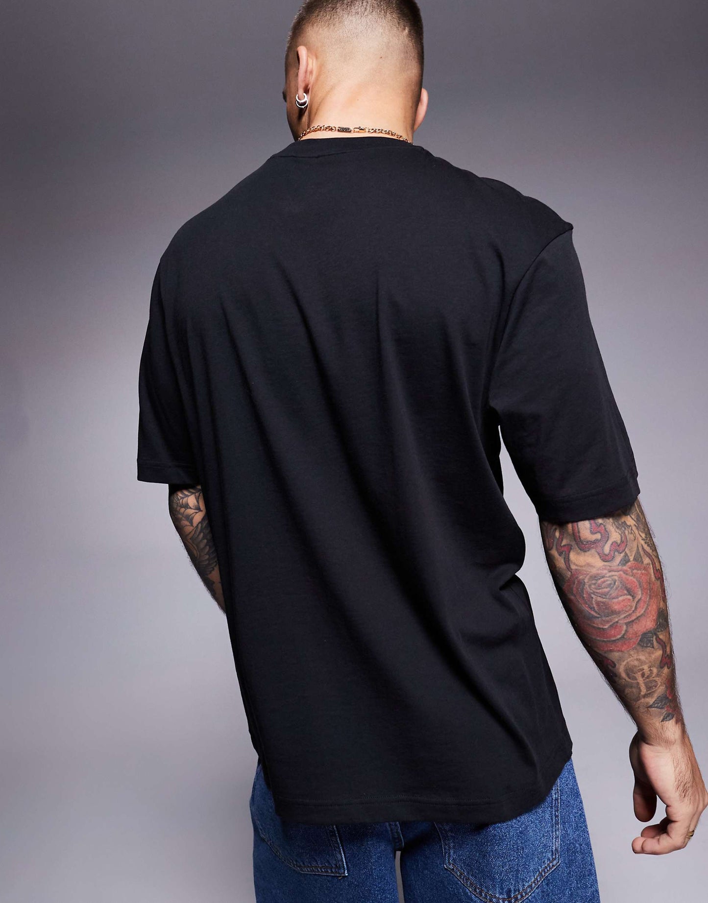 Hugo Boss Original 💯 Men Tshirt