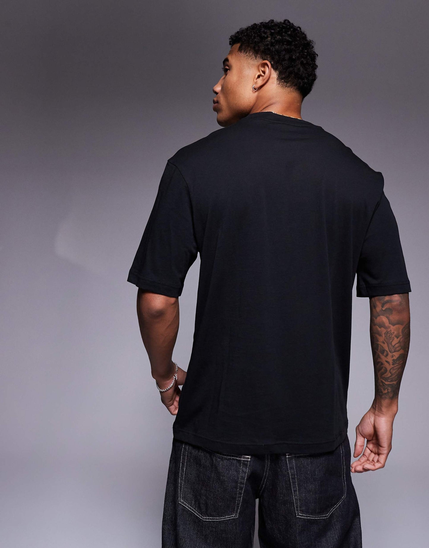 Hugo Boss Original 💯 Men Tshirt