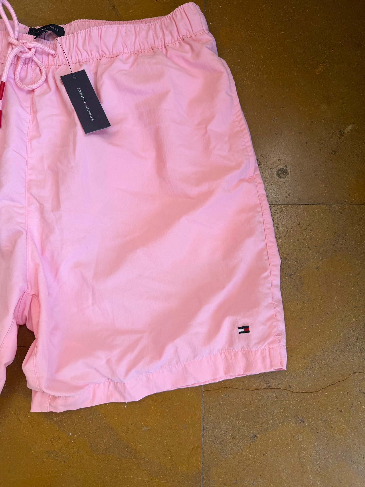 Tommy Hilfiger Original Men Swim-short تلبيسة واسع