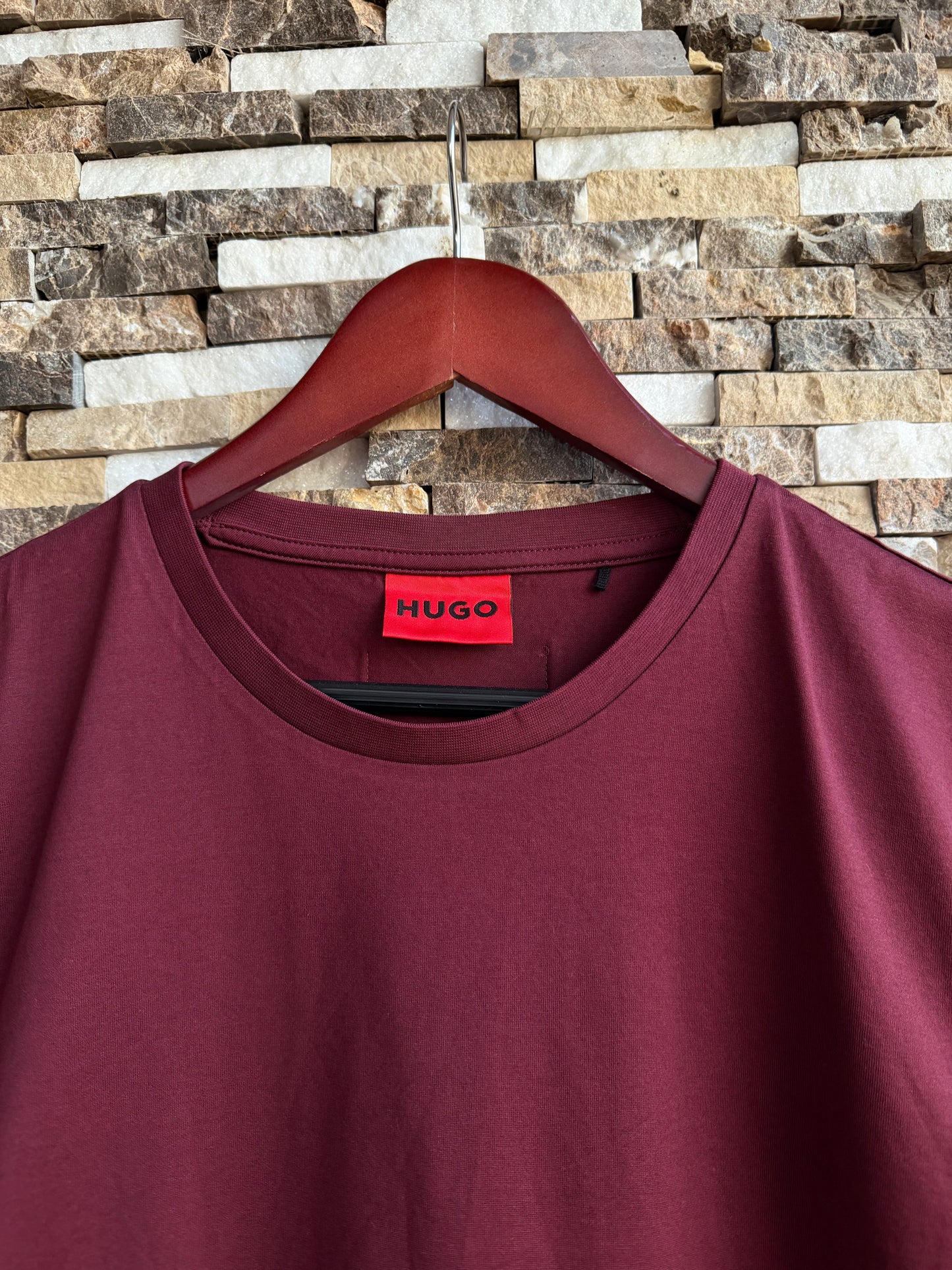 Hugo Boss Original 💯 Men Tshirt Basic