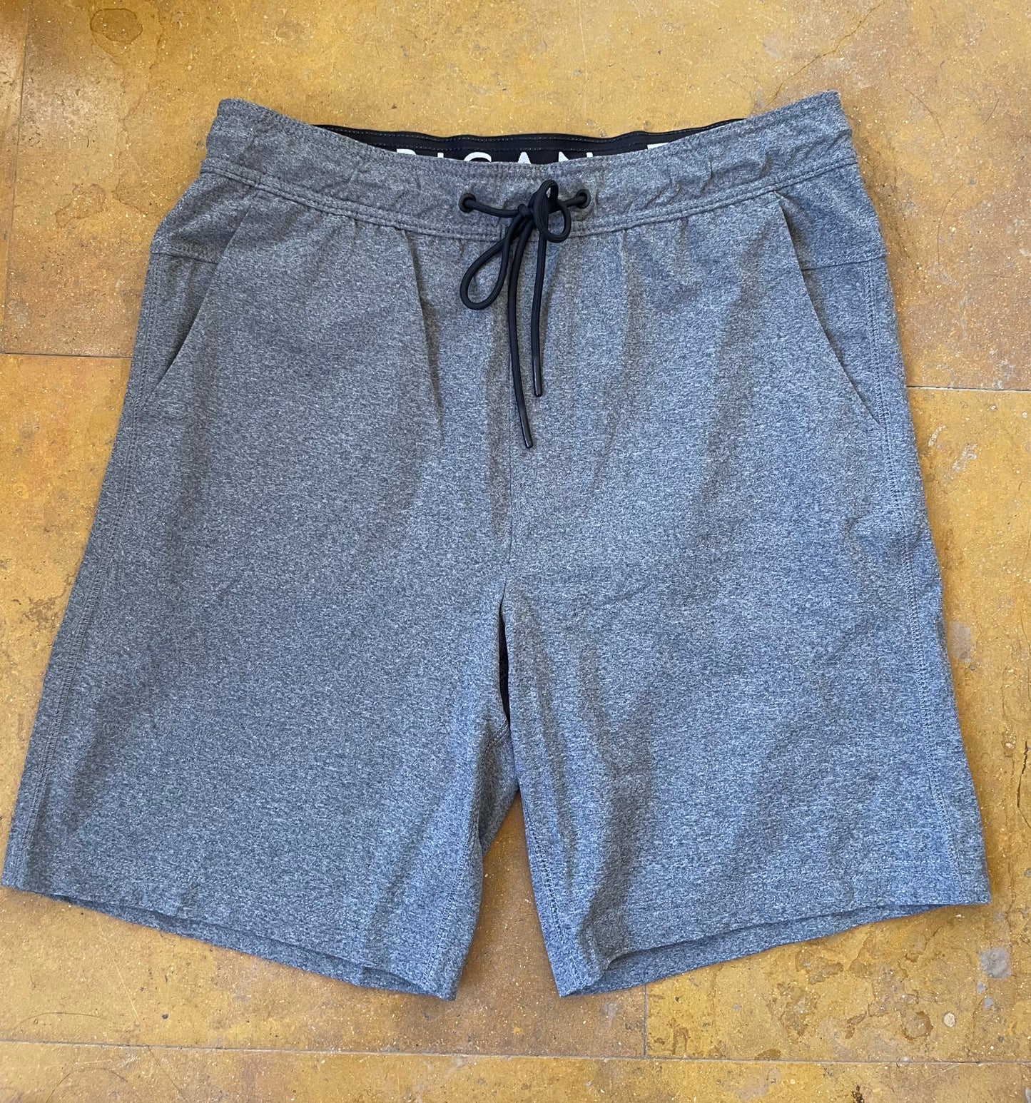 American Eagle Original Men Short Fleece