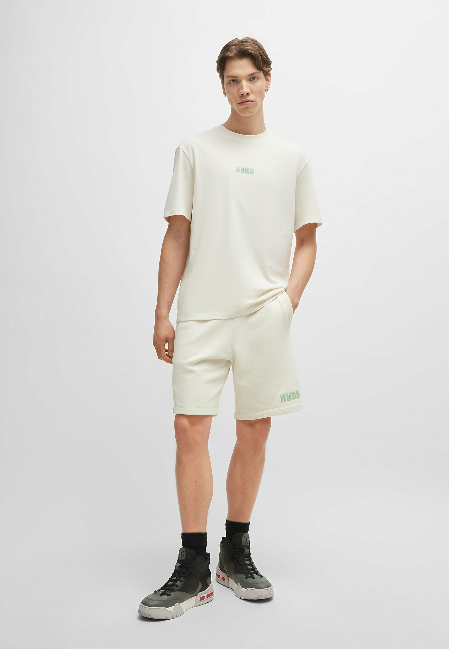 Hugo Boss Original 💯 Men Tshirt