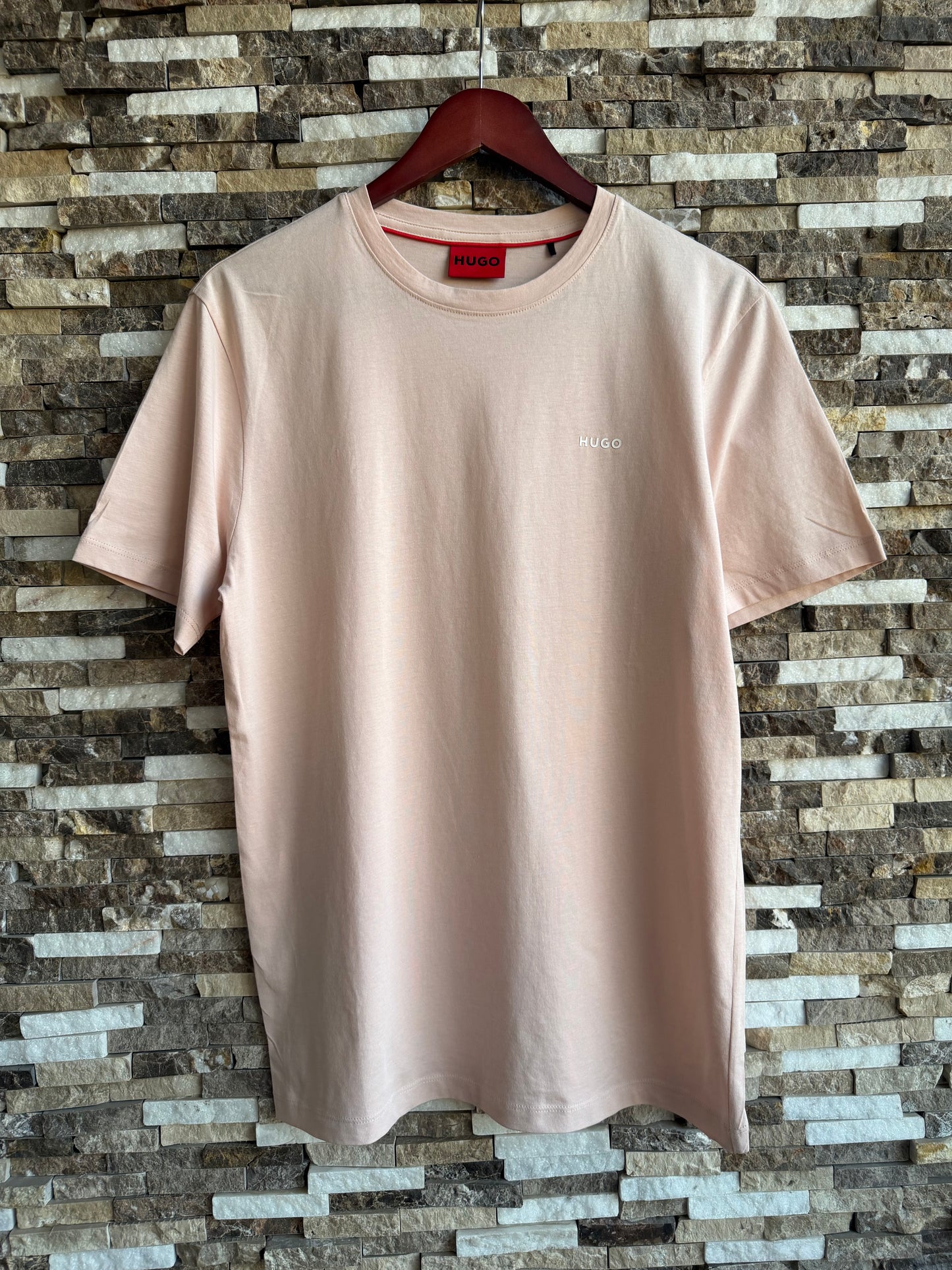 Hugo Boss Original 💯 Men Tshirt