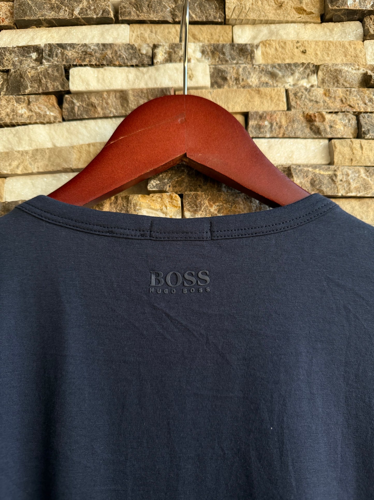 Hugo Boss Original 💯 Men Tshirt