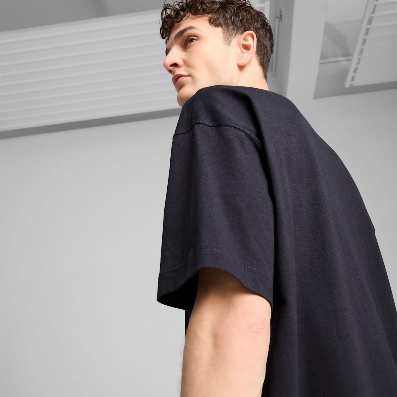 Puma Original Men T-Shirt Oversized