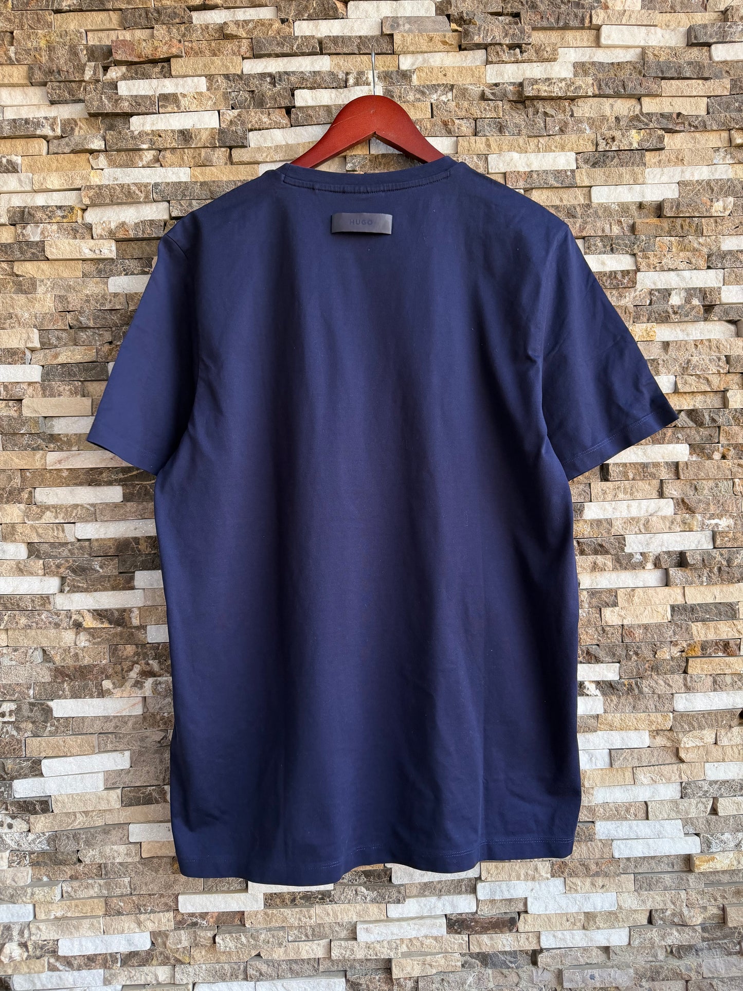 Hugo Boss Original 💯 Men Tshirt Basic