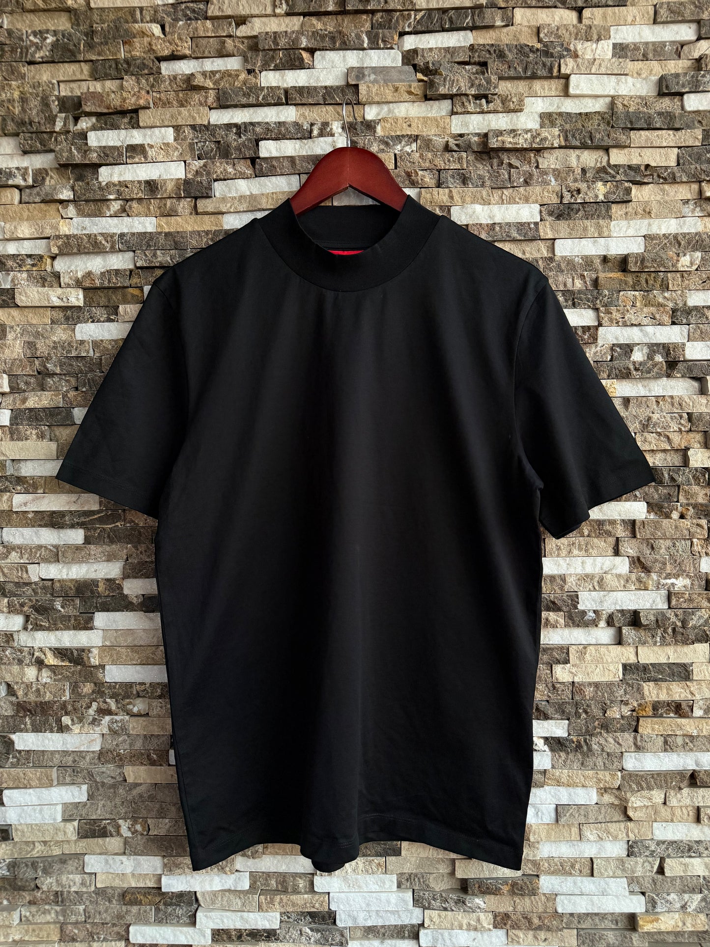 Hugo Boss Original 💯 Men Tshirt Basic High Neck