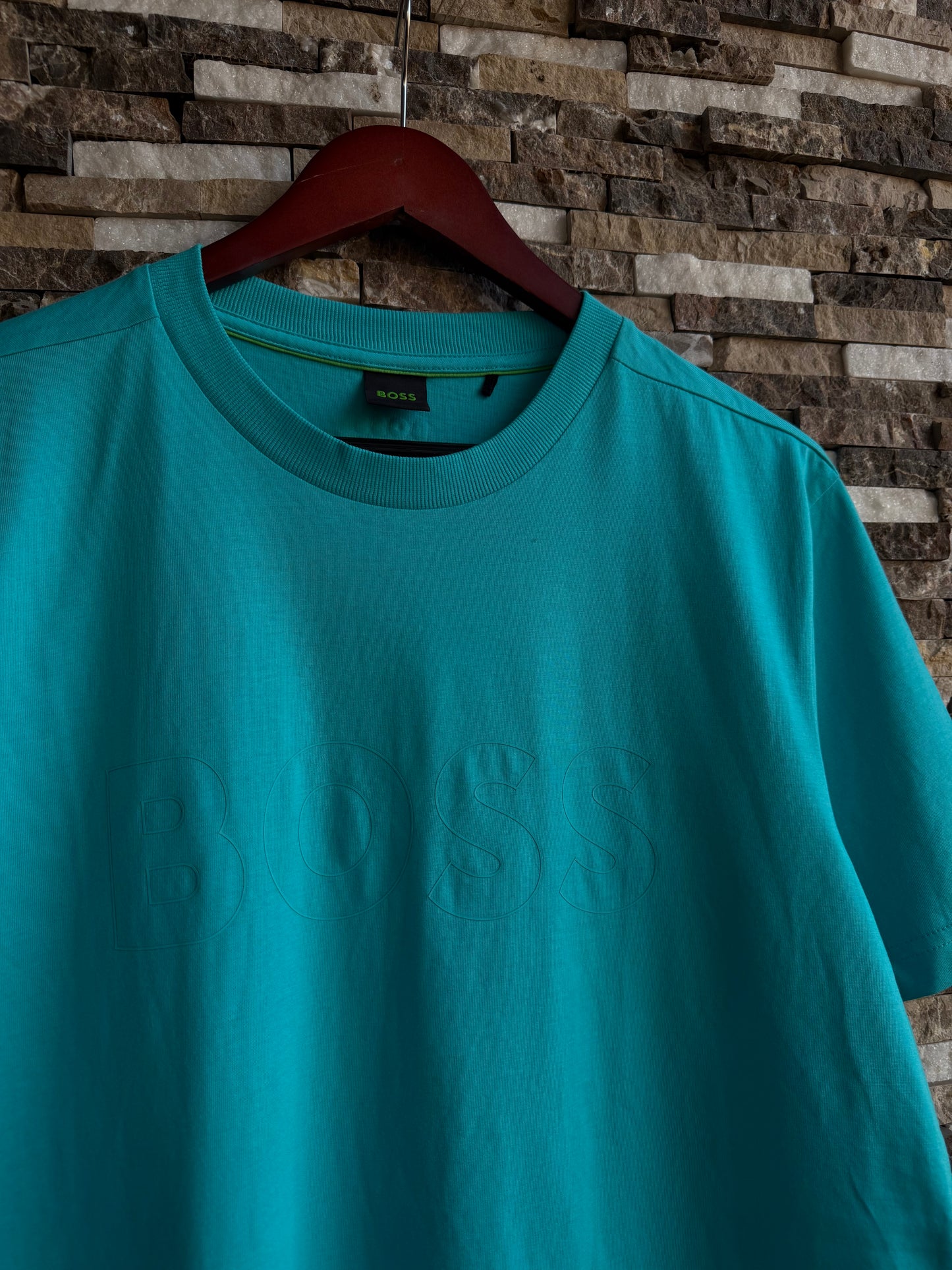 Hugo Boss Original 💯 Men Tshirt