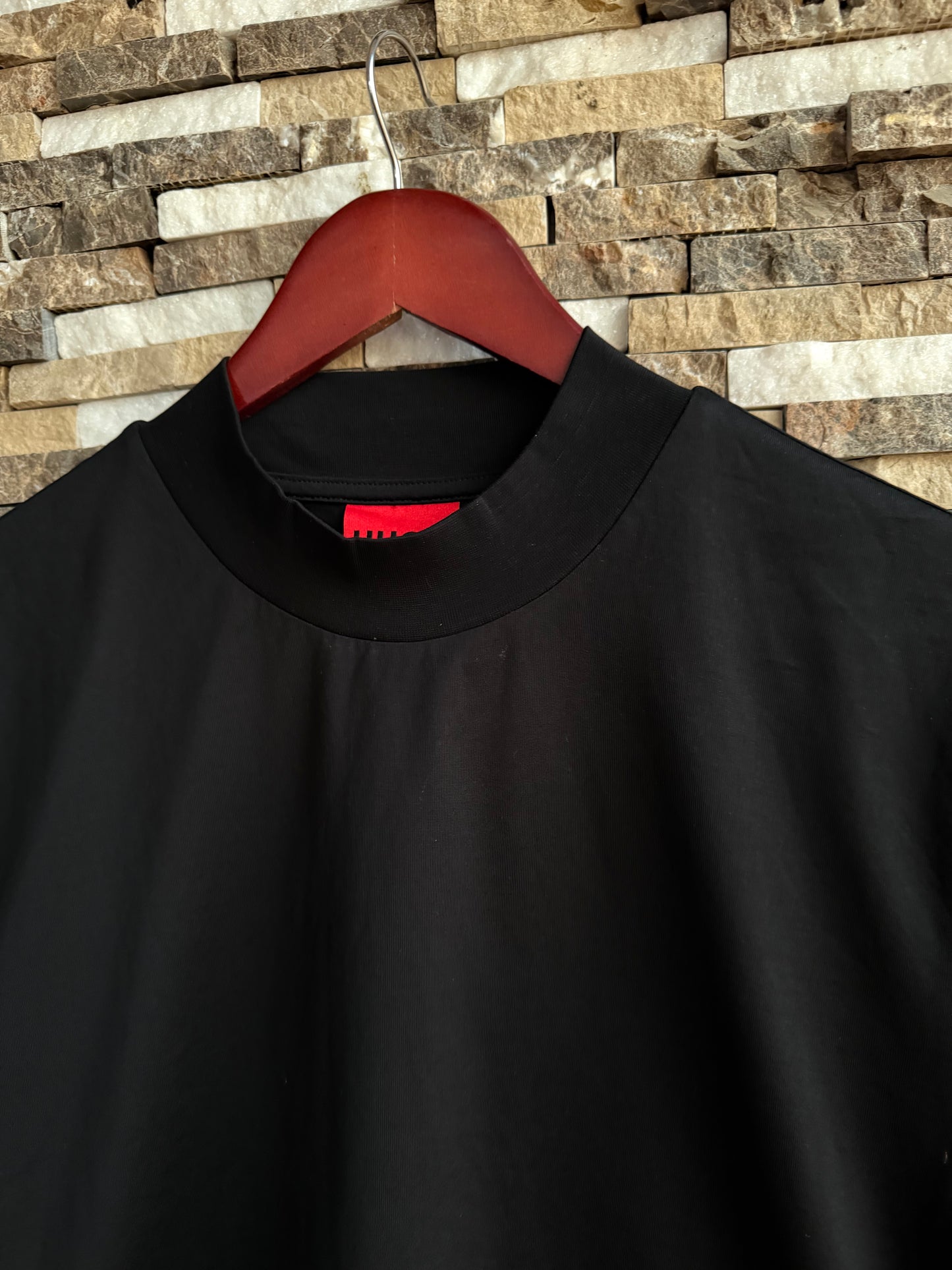 Hugo Boss Original 💯 Men Tshirt Basic High Neck