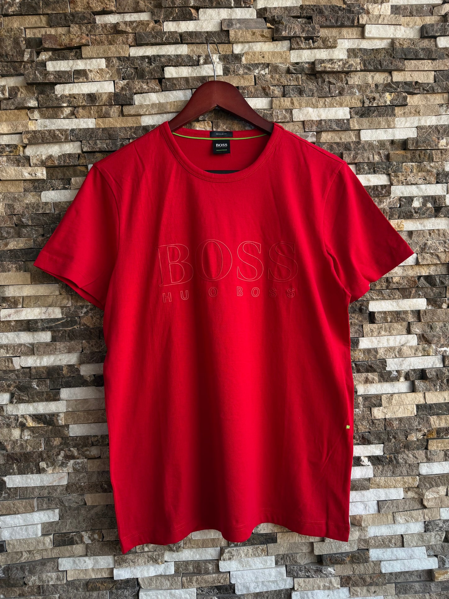 Hugo Boss Original 💯 Men Tshirt