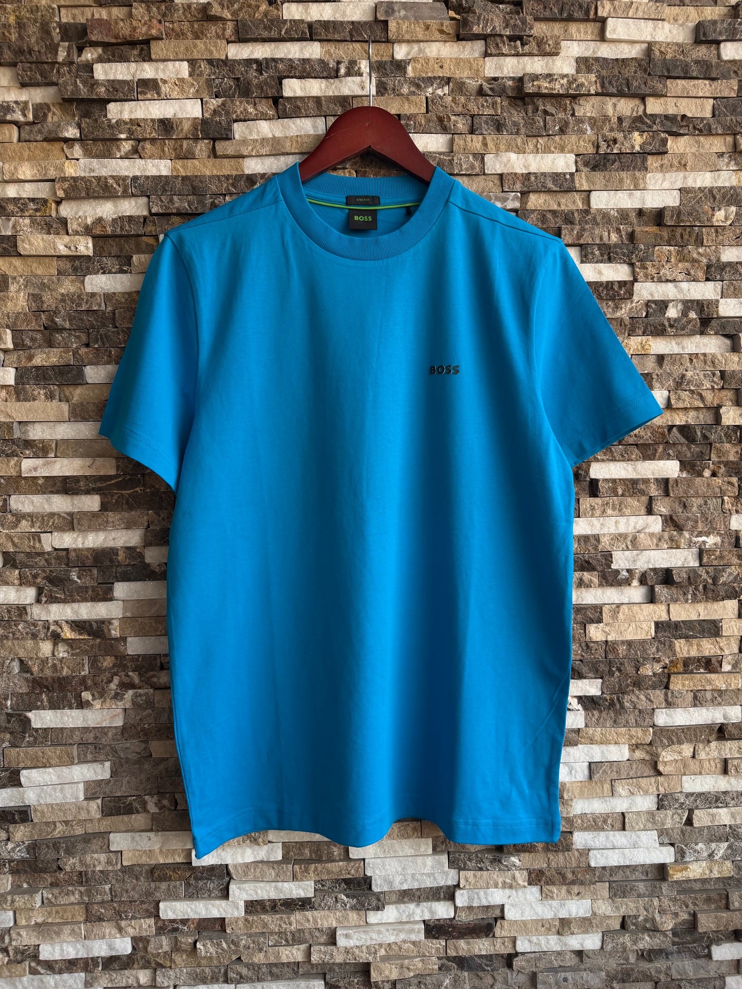 Hugo Boss Original 💯 Men Tshirt