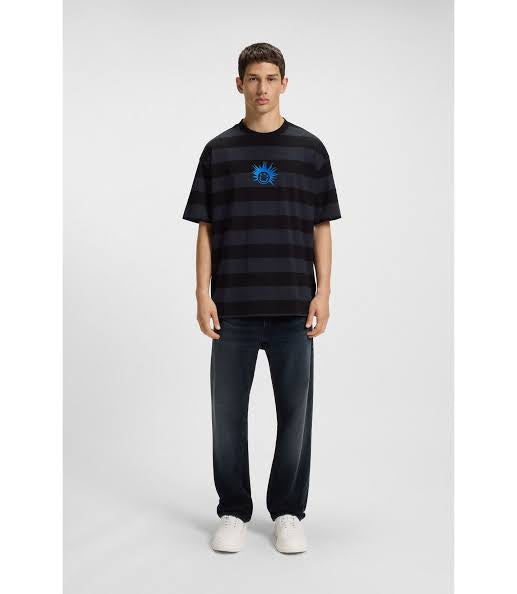 Hugo Boss Original 💯 Men Tshirt Oversized