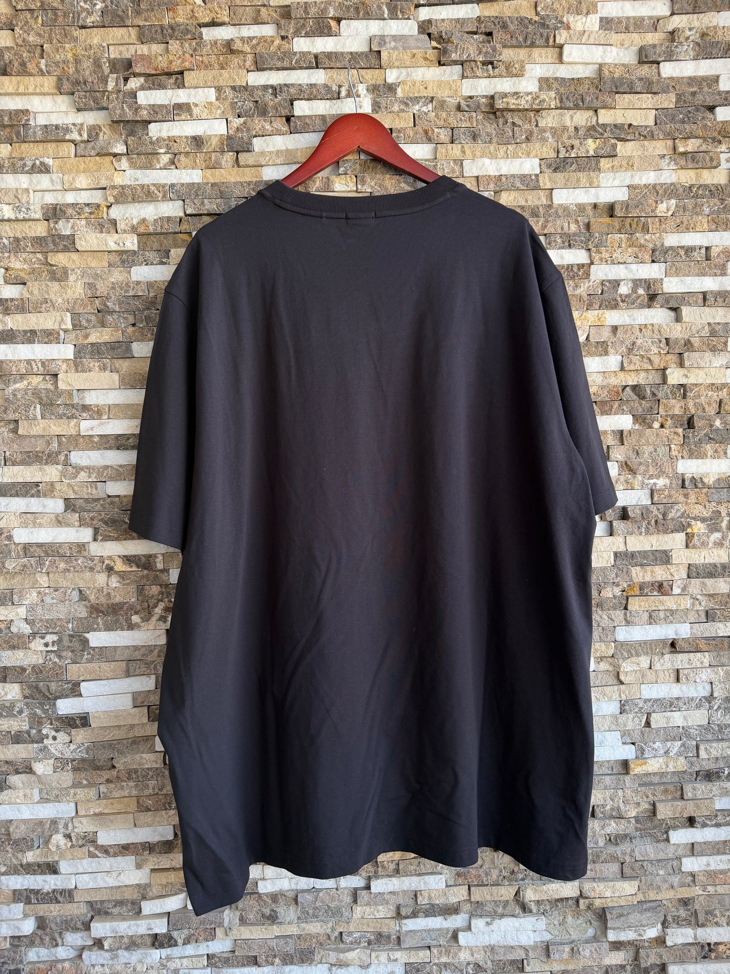 Hugo Boss Original 💯 Men Tshirt