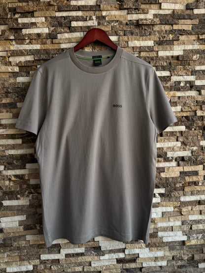 Hugo Boss Original 💯 Men Tshirt