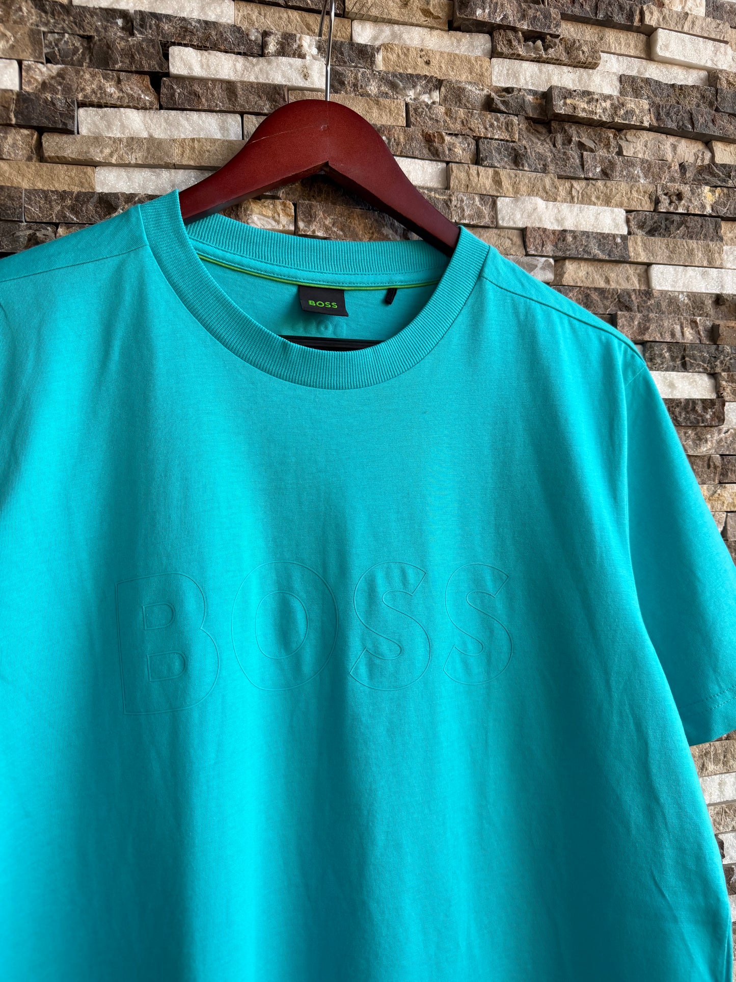 Hugo Boss Original 💯 Men Tshirt