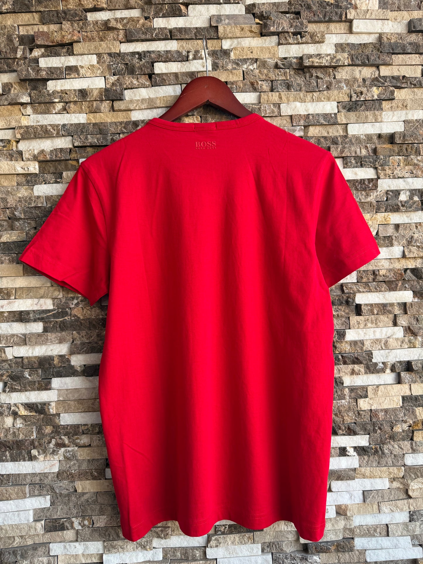 Hugo Boss Original 💯 Men Tshirt