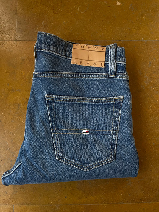 TOMMY JEANS Original Men Jeans Relexed Tapered Fit
