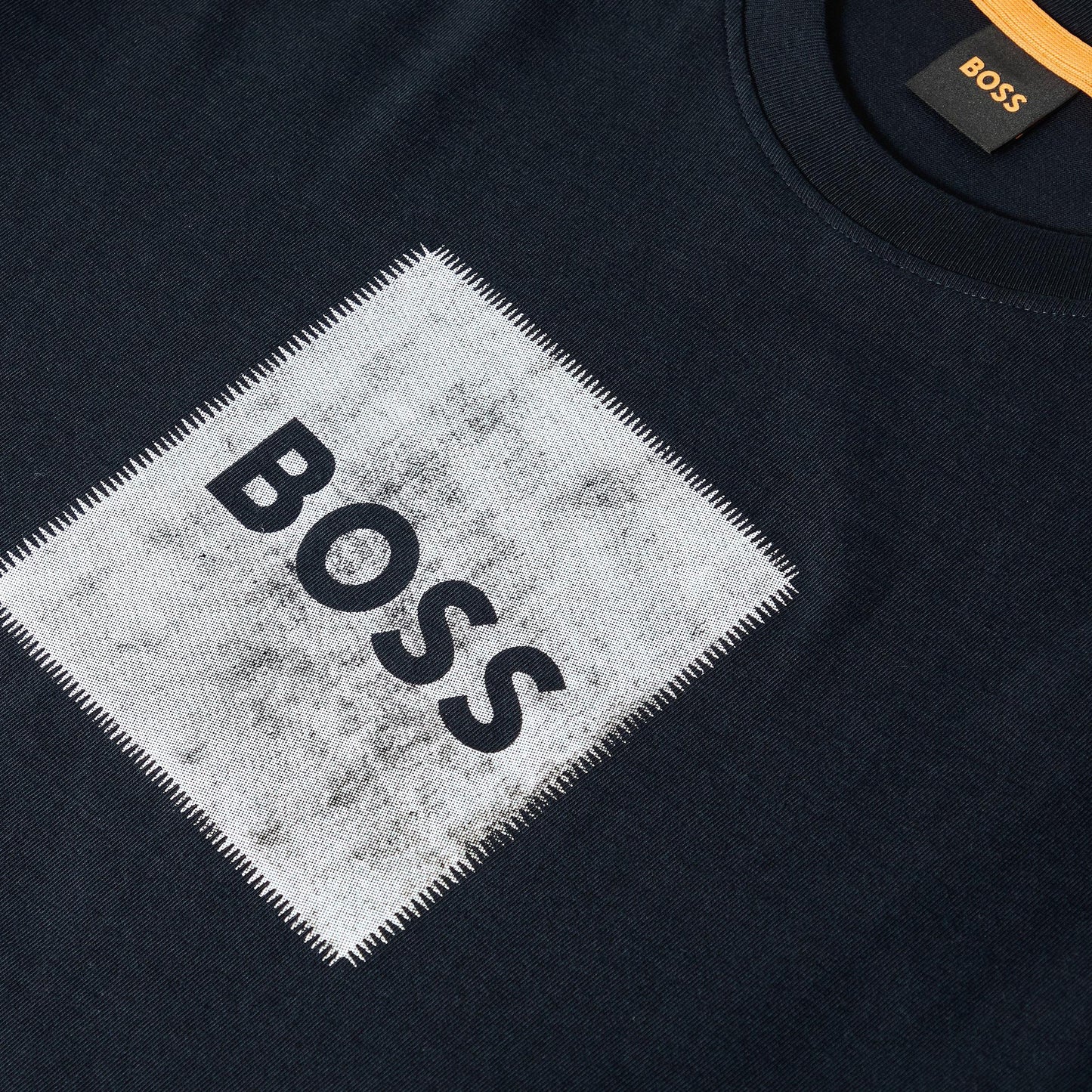 Hugo Boss Original 💯 Men Tshirt  IN DARK NAVY