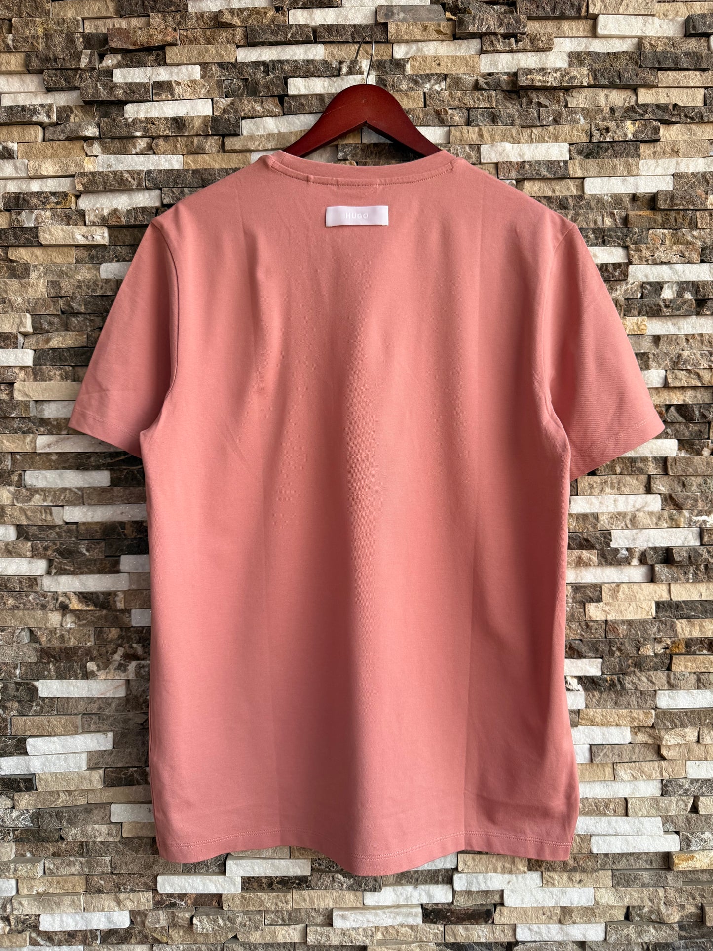 Hugo Boss Original 💯 Men Tshirt Basic
