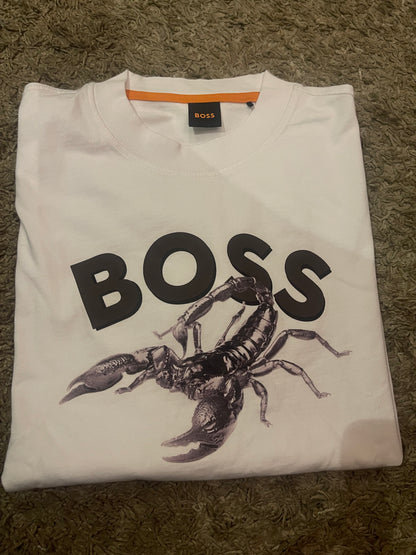 Hugo Boss Original 💯 Men Tshirt