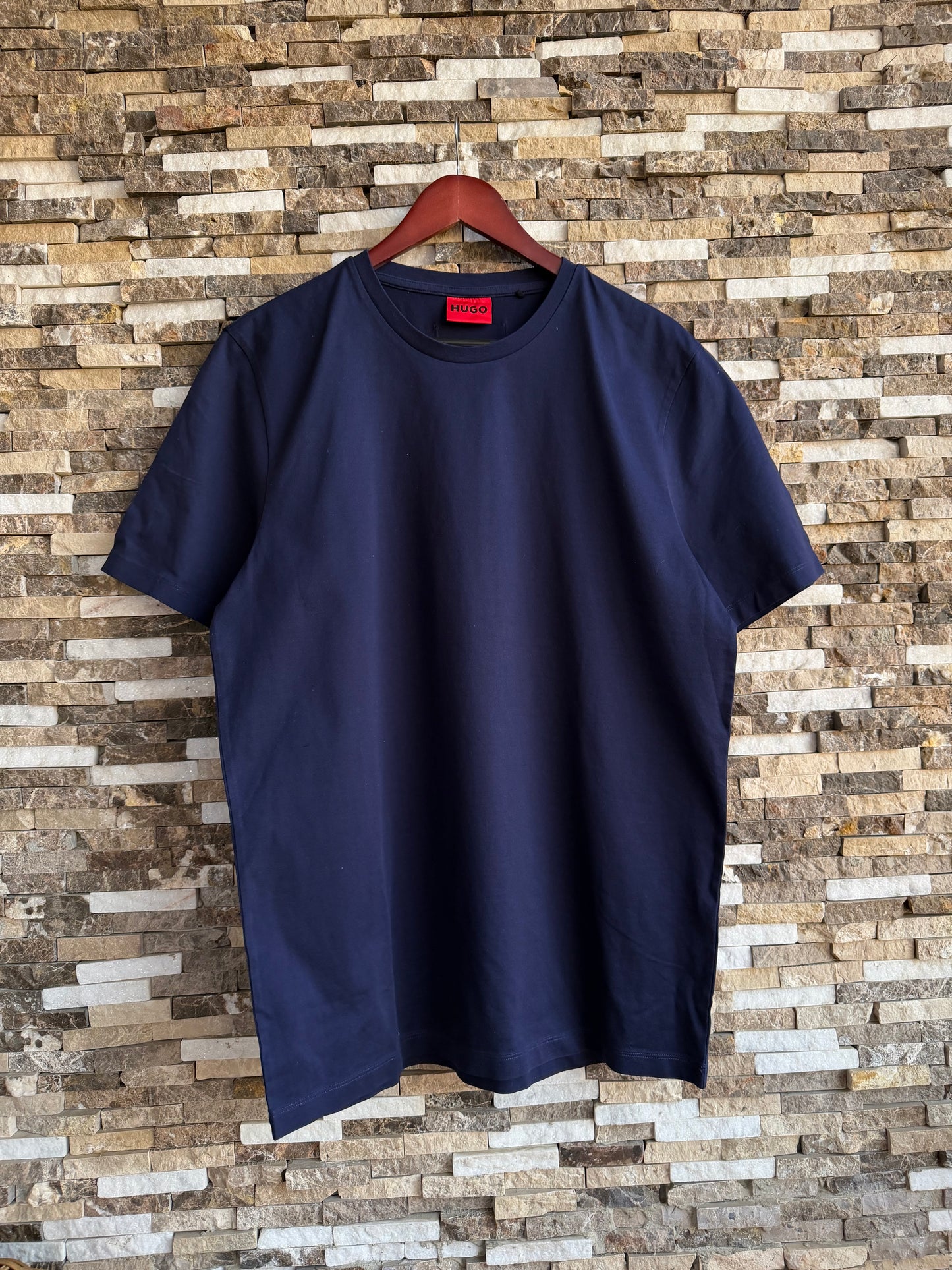 Hugo Boss Original 💯 Men Tshirt Basic