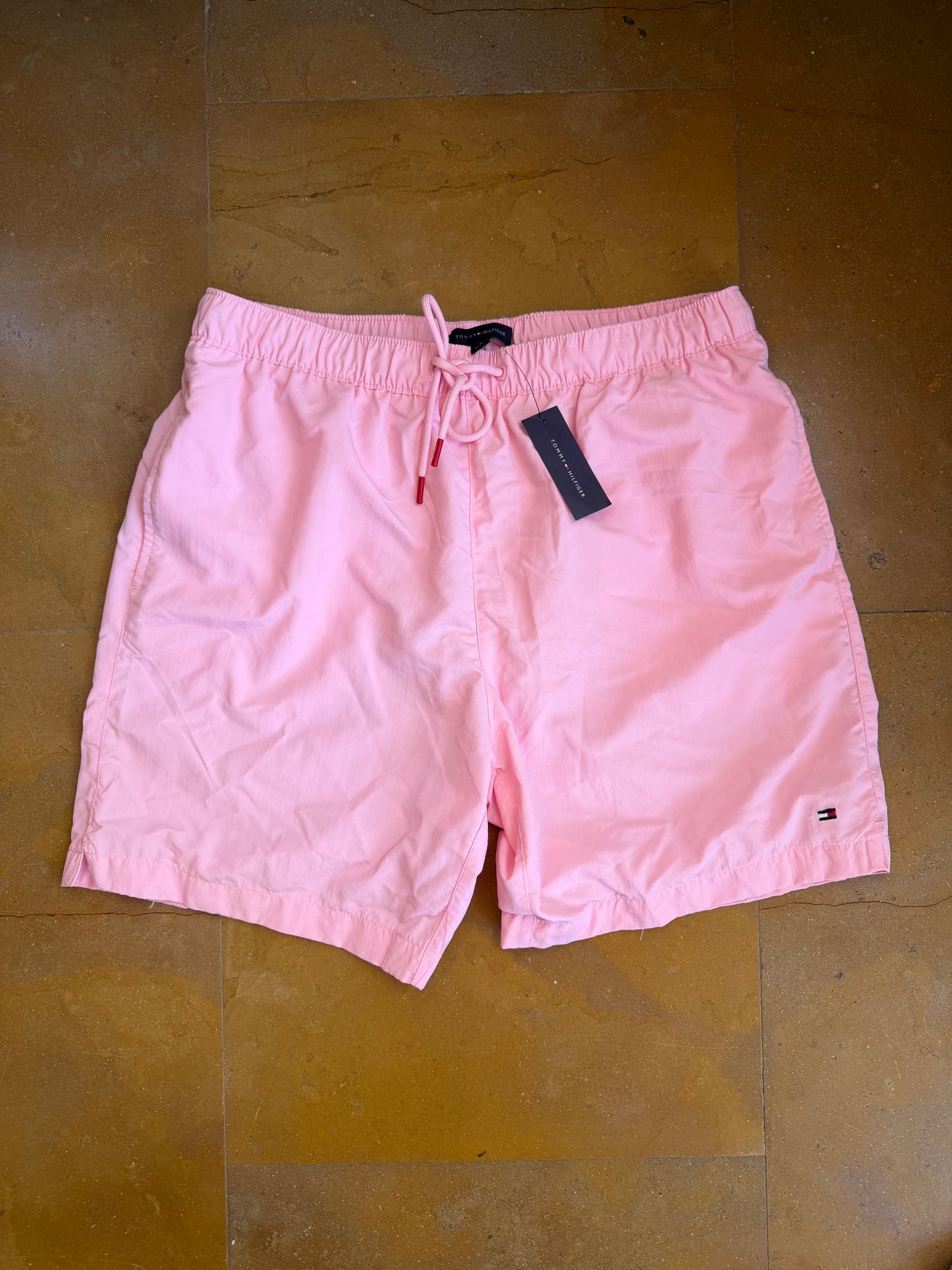 Tommy Hilfiger Original Men Swim-short تلبيسة واسع