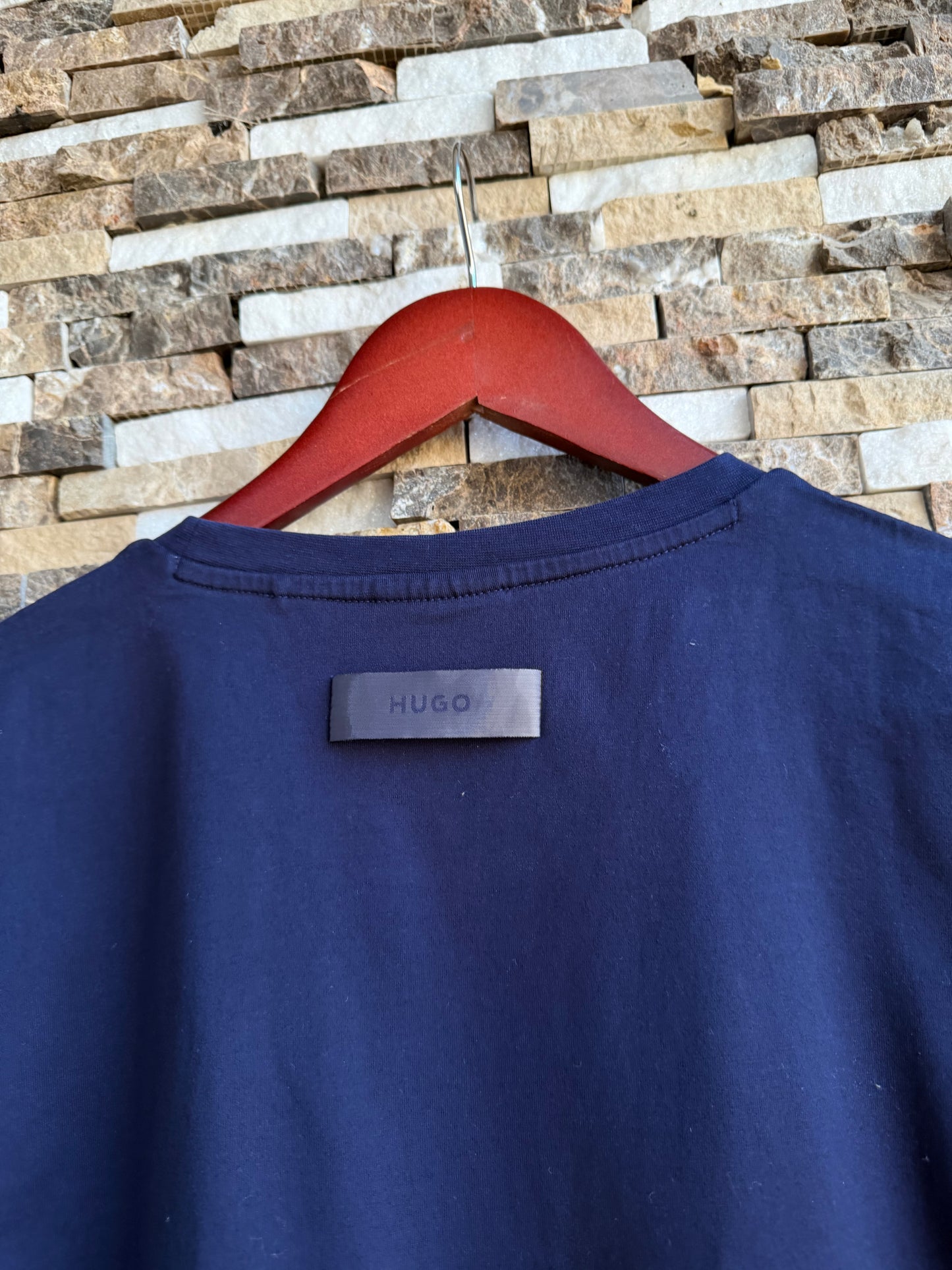Hugo Boss Original 💯 Men Tshirt Basic