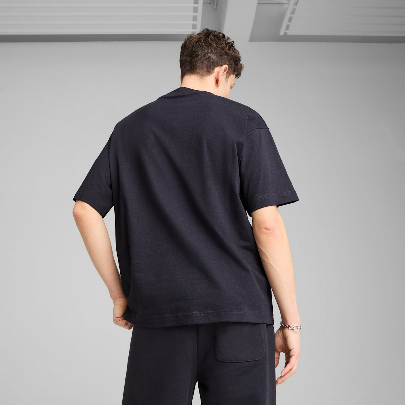 Puma Original Men T-Shirt Oversized