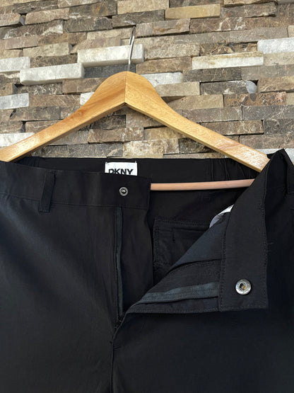 DKNY Men's Essential Stretch Tech Joggers Slim fit