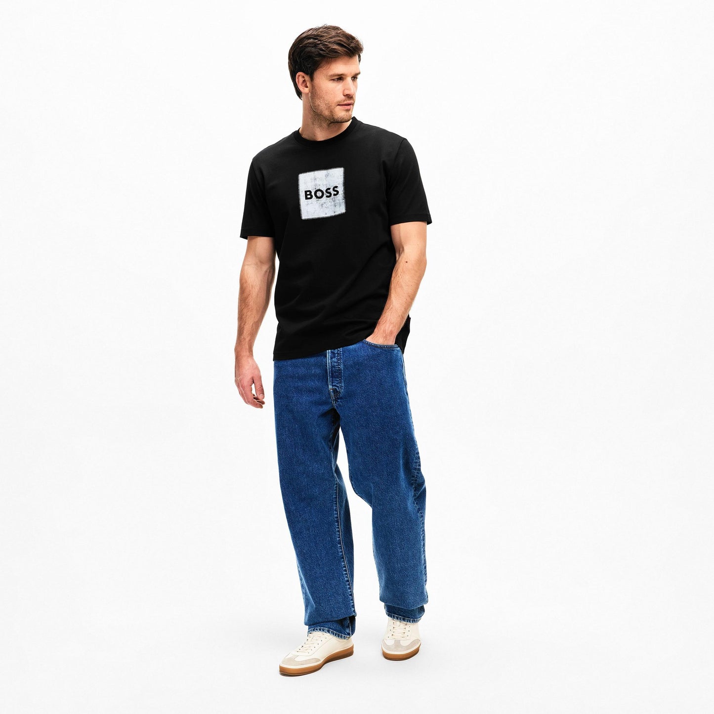 Hugo Boss Original 💯 Men Tshirt ⚠️⚠️ IN BLACK