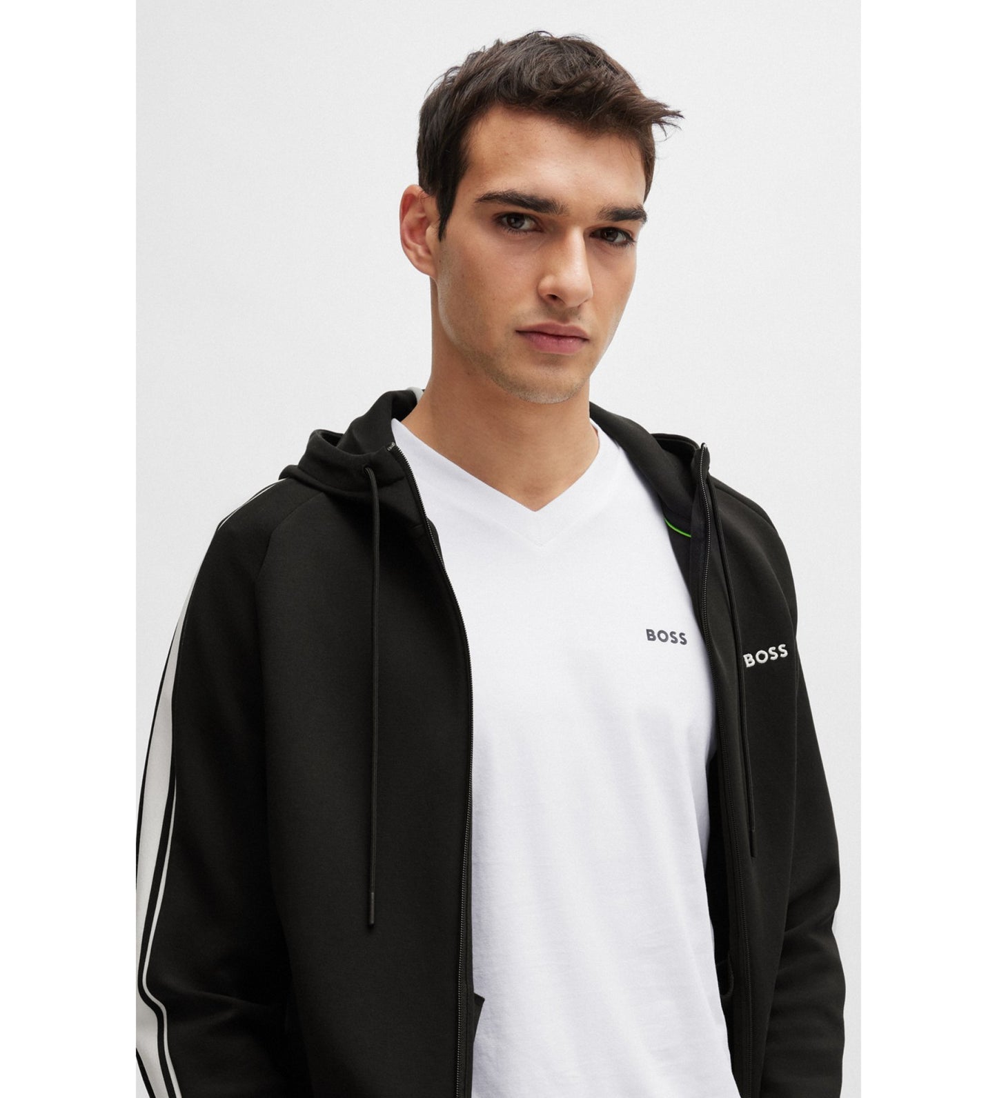 Hugo Boss Original 💯 Men Tshirt V-Neck