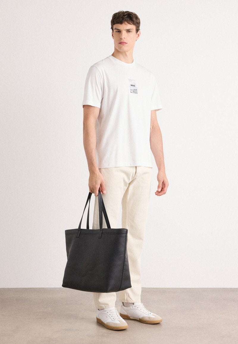 Hugo Boss Original 💯 Men Tshirt